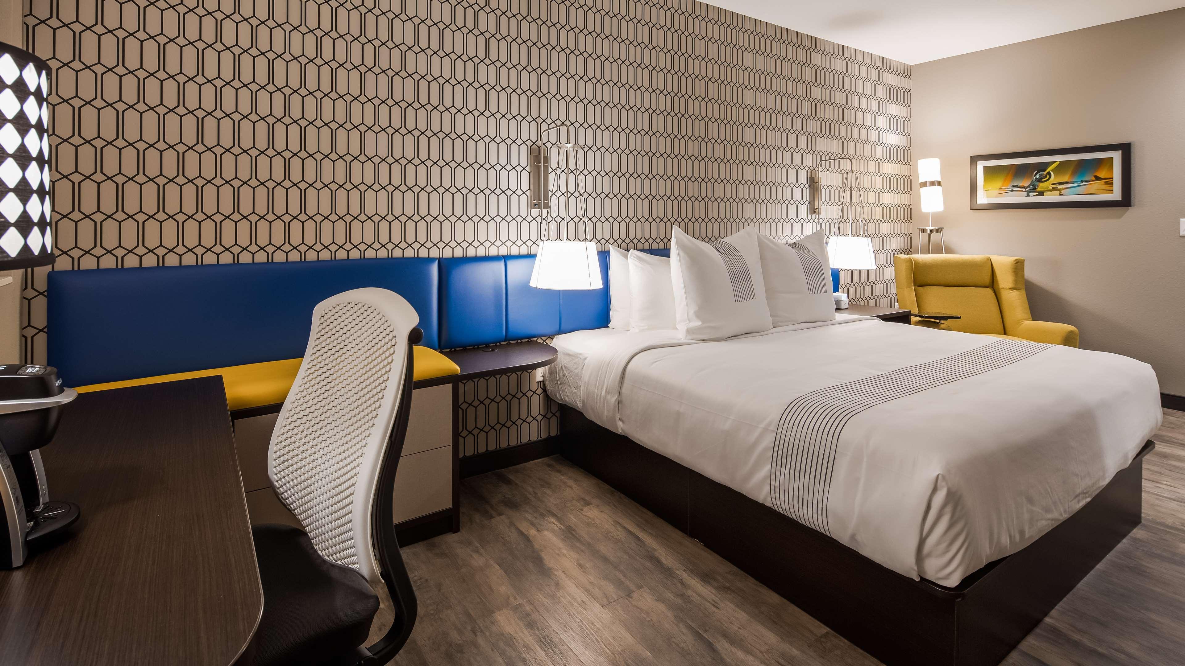 Glo Best Western Tulsa-Catoosa East Route 66 Экстерьер фото