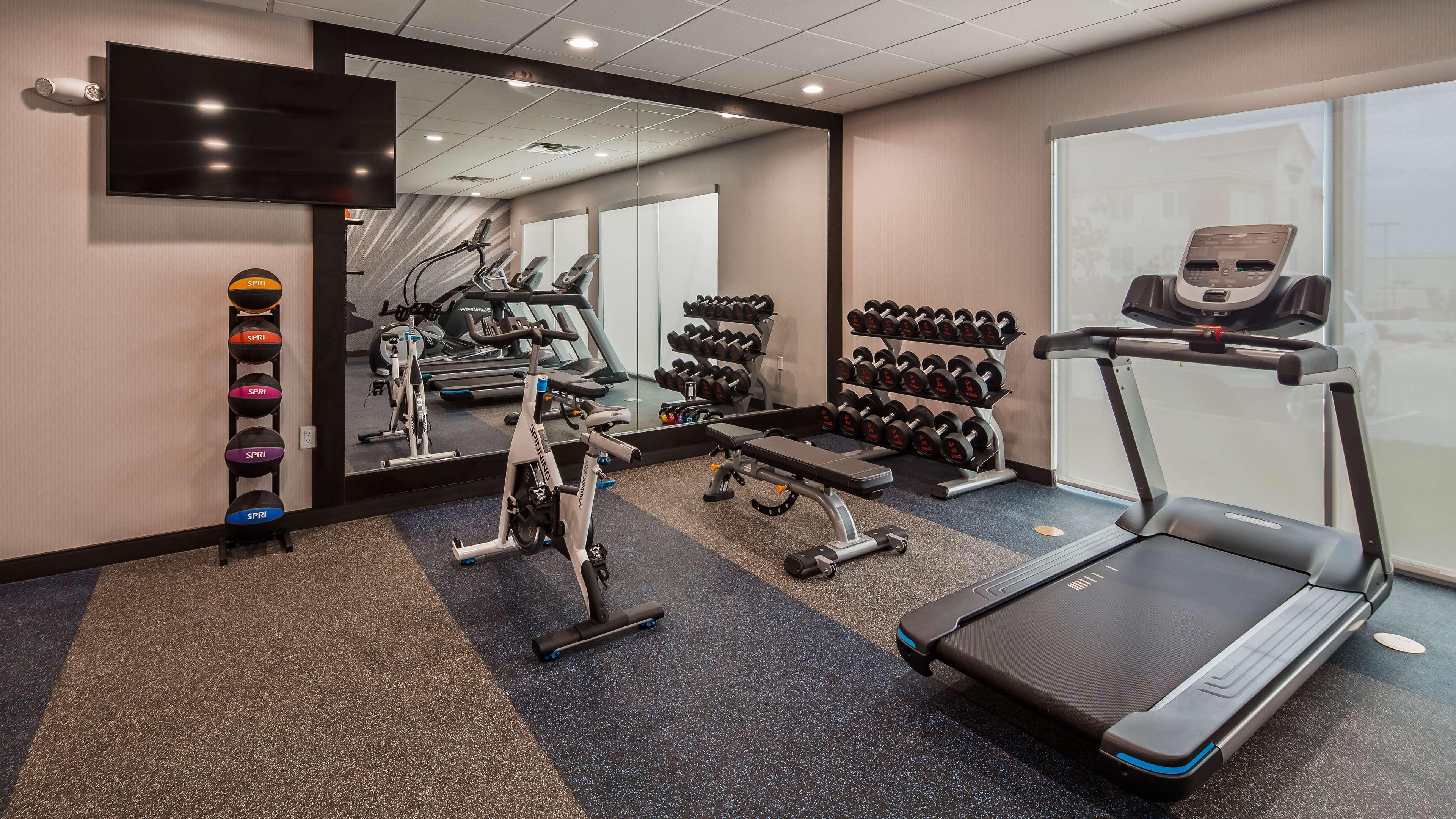 Glo Best Western Tulsa-Catoosa East Route 66 Экстерьер фото
