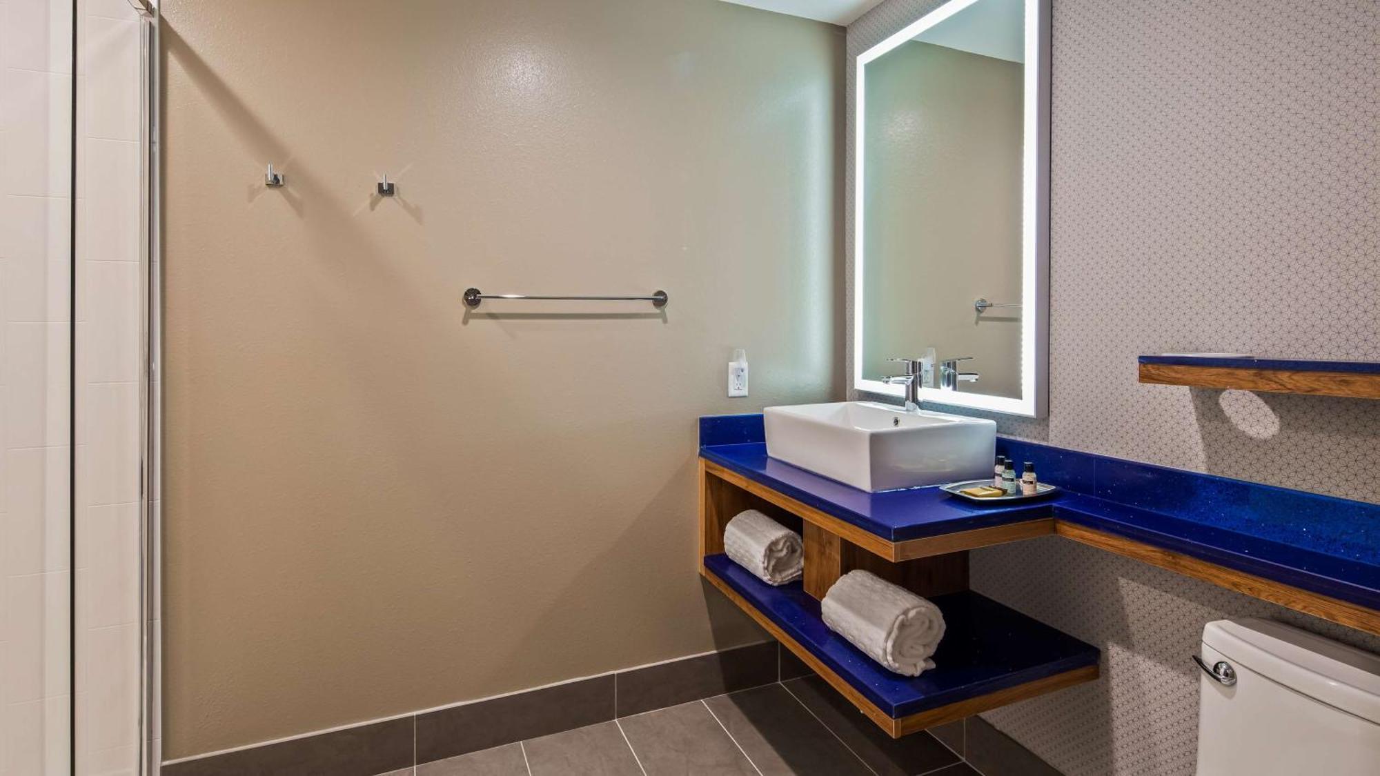 Glo Best Western Tulsa-Catoosa East Route 66 Экстерьер фото
