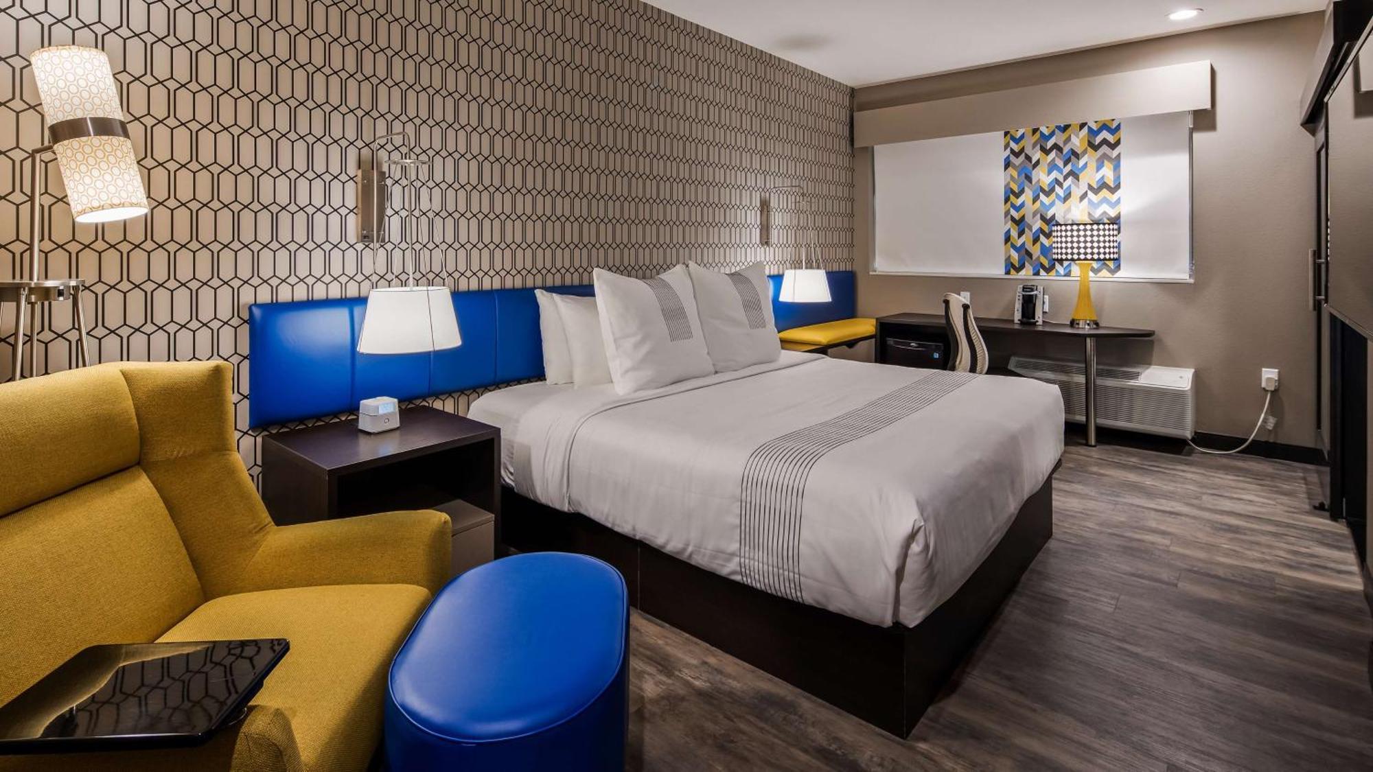 Glo Best Western Tulsa-Catoosa East Route 66 Экстерьер фото
